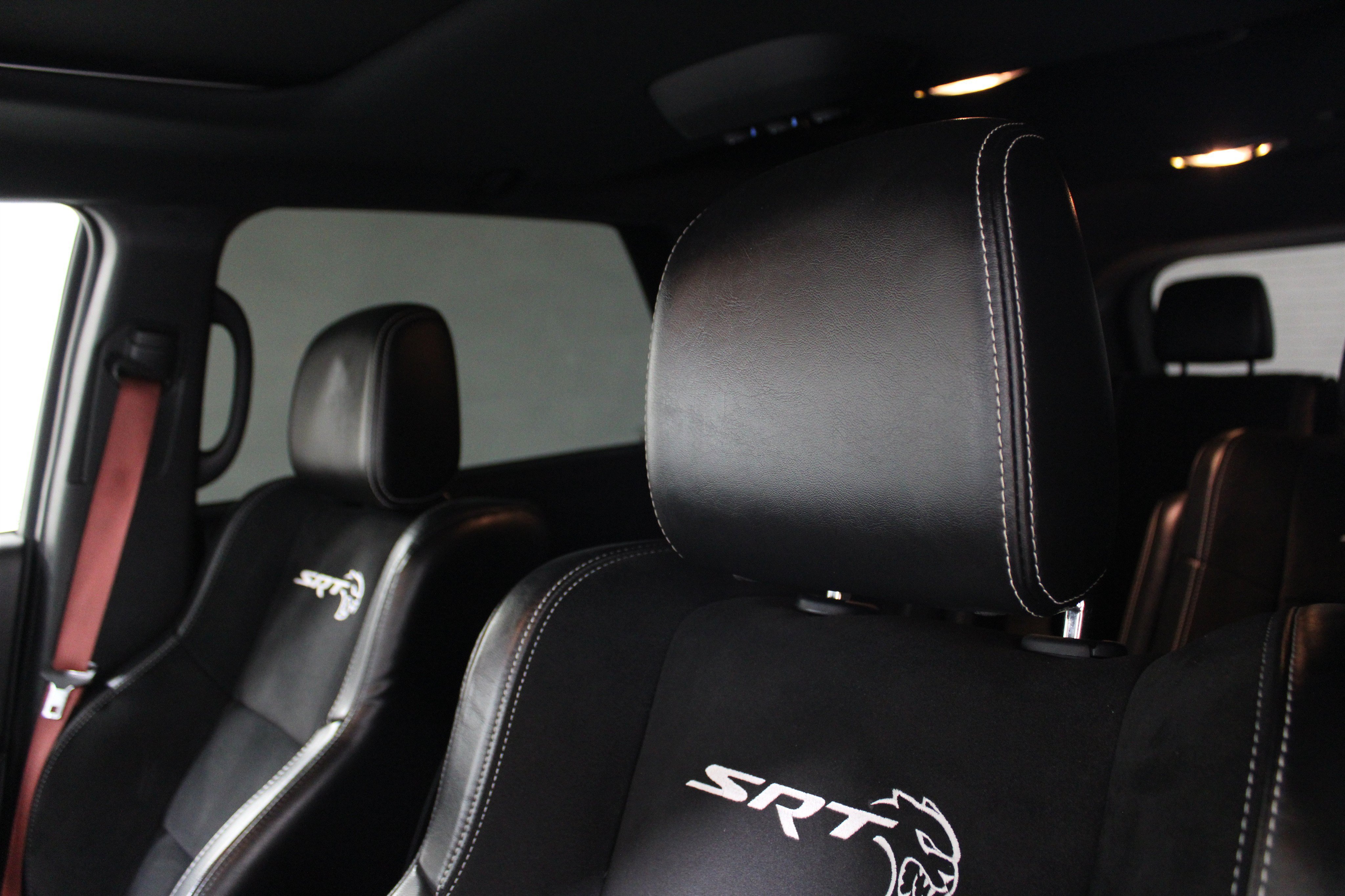 Used 2021 Dodge Durango SRT Hellcat w/ Technology Group AWD/4WD image 5