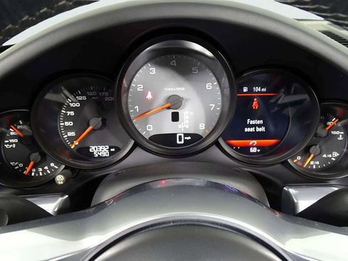 Used 2019 Porsche 911 Carrera S image 30