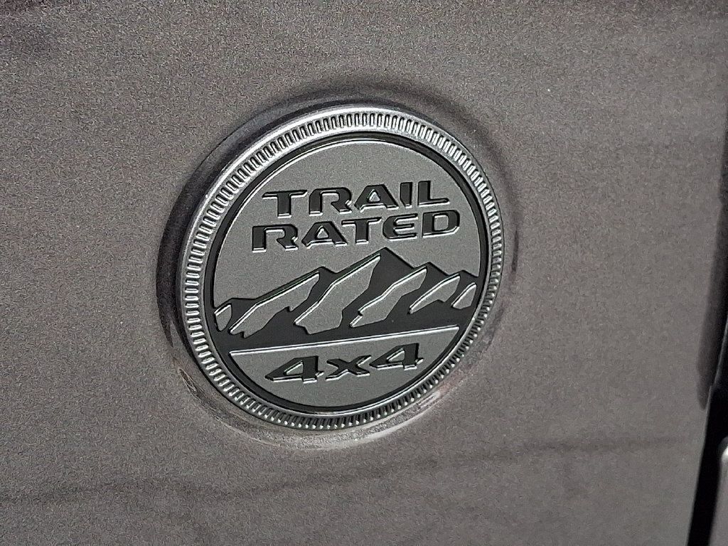 Used 2025 Jeep Wrangler Sport AWD/4WD image 35