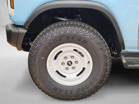 New 2025 Ford Bronco Heritage Edition image 10