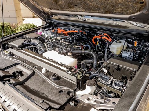 Used 2025 Toyota Land Cruiser w/ Premium Package image 41