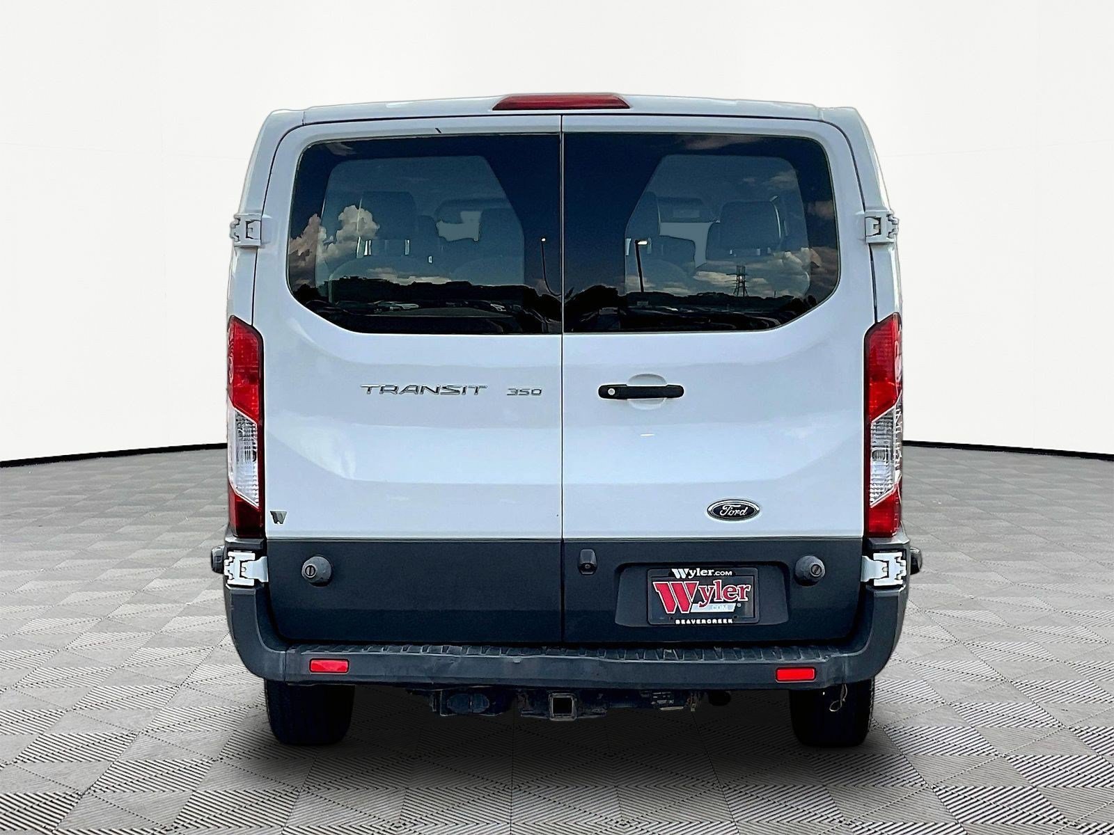 Used 2018 Ford Transit 350 XL RWD image 5