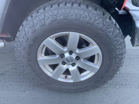 Used 2013 Jeep Wrangler Unlimited Sahara w/ Dual Top Group image 9