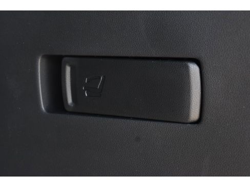 New 2026 Hyundai Tucson Limited image 38