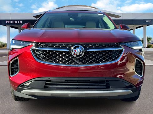 Used 2022 Buick Envision Avenir w/ Technology Package II image 4