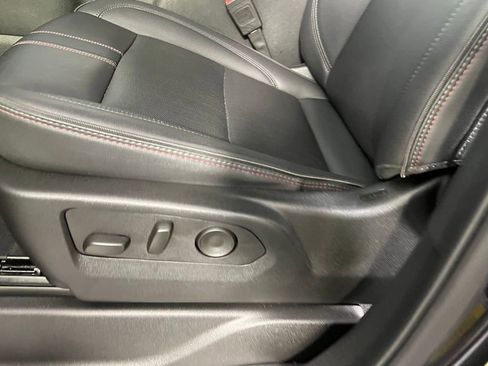 Used 2025 Chevrolet Suburban RST image 26