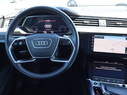Used 2021 Audi e-tron Premium w/ Convenience Plus Package AWD/4WD image 11