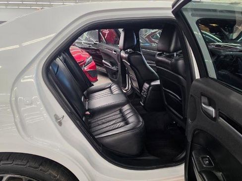Used 2017 Chrysler 300 S RWD image 36