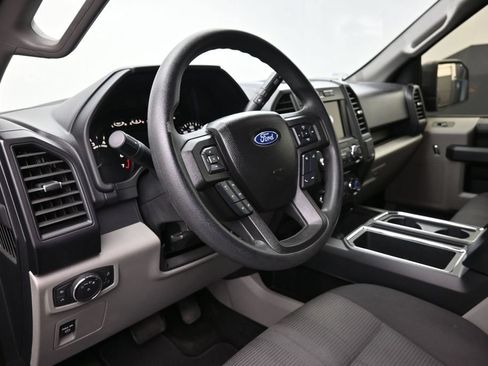 Used 2018 Ford F150 XL w/ Equipment Group 101A Mid RWD image 18