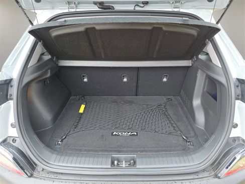 Certified 2023 Hyundai Kona SE image 14