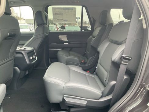 New 2026 Ford Expedition Active AWD/4WD image 14