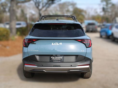 New 2026 Kia Sportage AWD Hybrid image 8