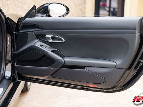 Used 2017 Porsche 718 Cayman image 76