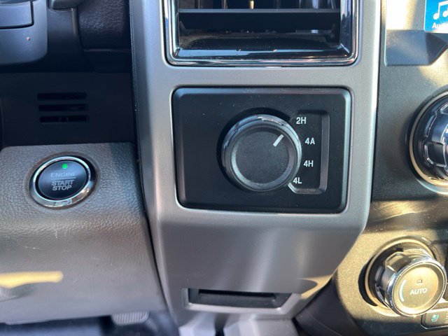 Used 2019 Ford F150 Lariat AWD/4WD image 23