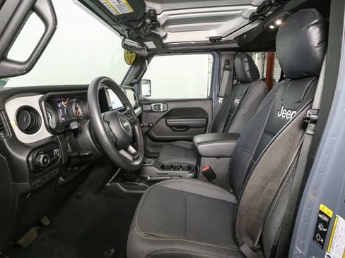 Used 2024 Jeep Wrangler Unlimited Sport AWD/4WD image 36