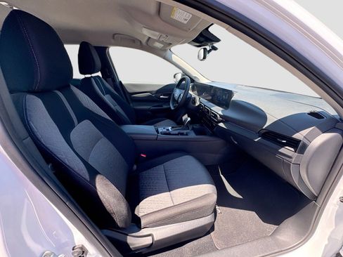 Used 2026 Nissan Sentra SV w/ SV Convenience Package FWD image 29