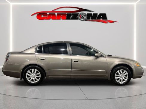 Used 2004 Nissan Altima 2.5 S image 10
