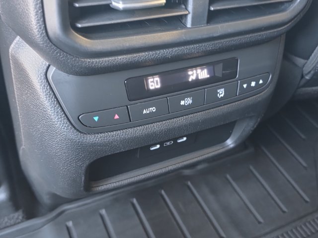 Used 2024 Honda Pilot EX-L image 17