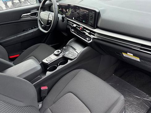 New 2026 Kia Sportage S image 16