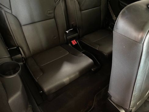 Used 2016 Volvo XC90 T8 Inscription w/ Vision Package image 30