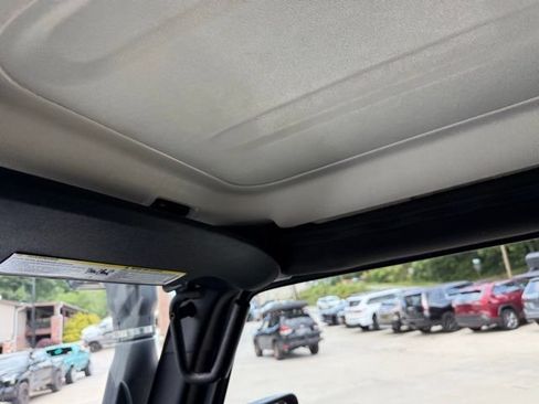 Used 2012 Jeep Wrangler Unlimited Sahara AWD/4WD image 48