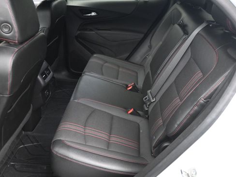 Used 2024 Chevrolet Equinox RS w/ LPO, Floor Liner Package image 6