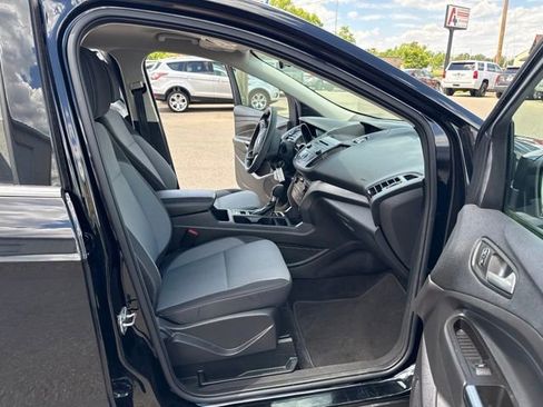 Used 2017 Ford Escape SE AWD/4WD image 13