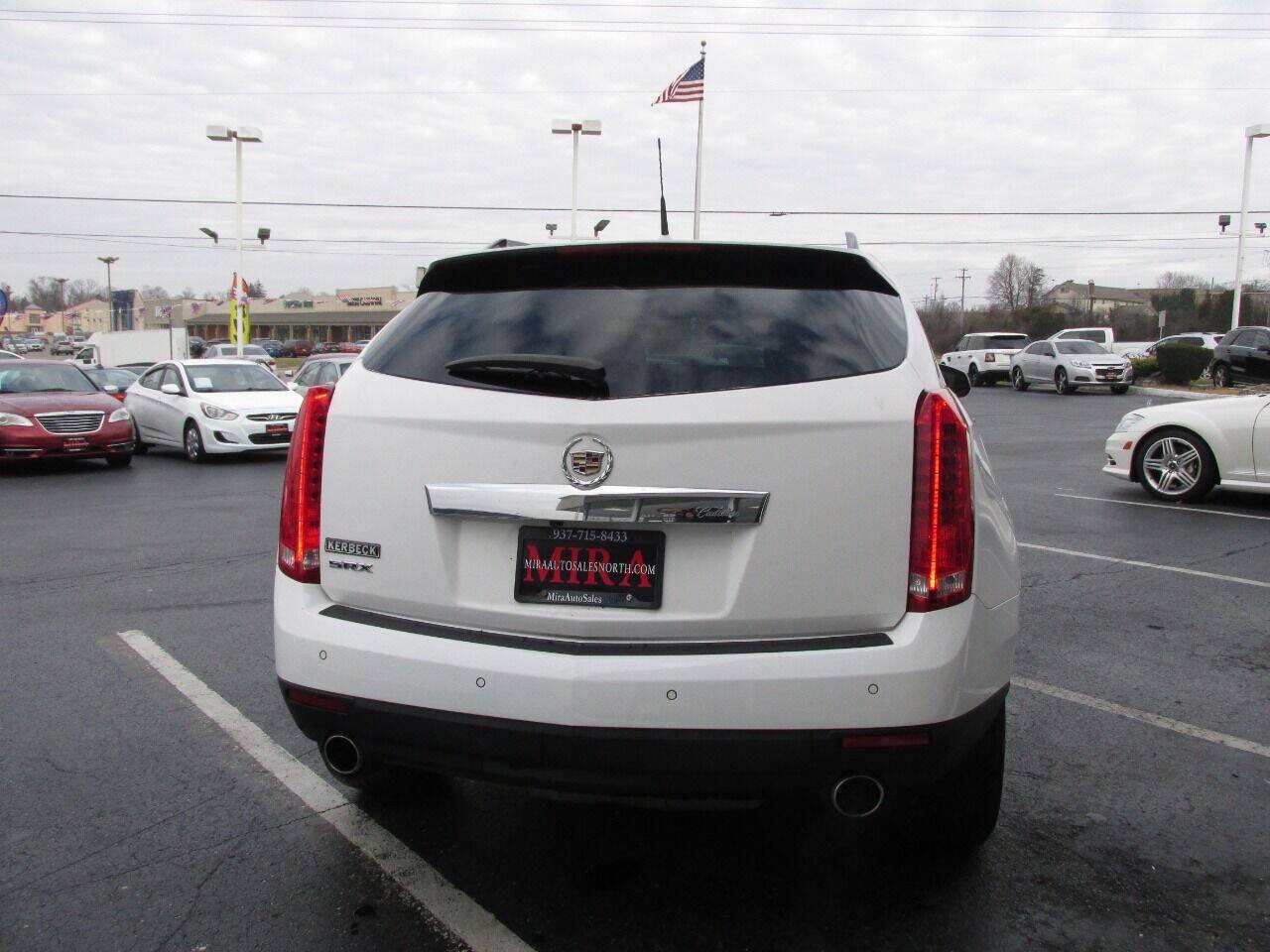 Used 2014 Cadillac SRX Luxury FWD image 4