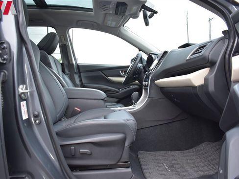 Used 2019 Subaru Ascent Limited AWD/4WD image 27