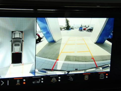 Certified 2024 GMC Sierra 1500 AT4X image 37