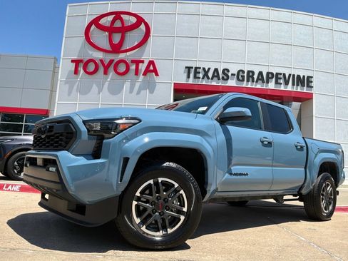 Used 2026 Toyota Tacoma TRD Sport AWD/4WD image 2