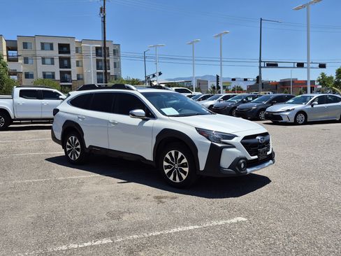 Used 2023 Subaru Outback Touring w/ Tech Package 2 AWD/4WD image 7
