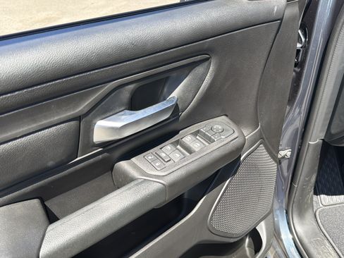 New 2026 RAM 1500 Express AWD/4WD image 8