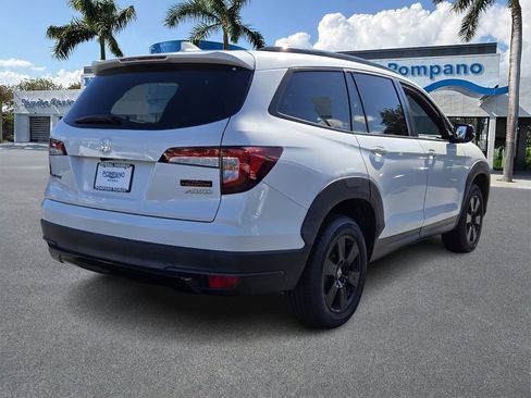 Used 2022 Honda Pilot TrailSport image 7