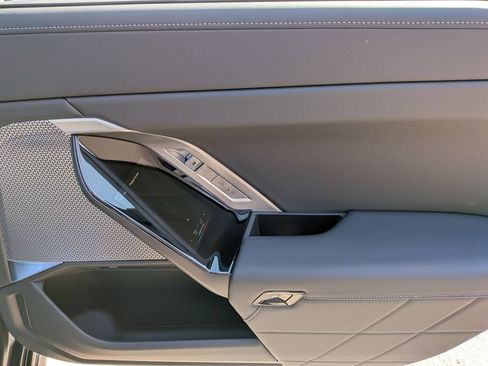 New 2026 BMW 740i RWD image 36