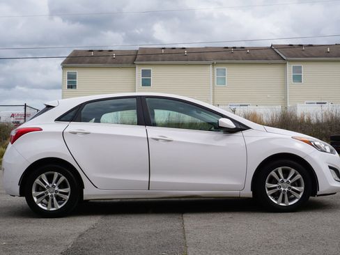 Used 2014 Hyundai Elantra GT image 4