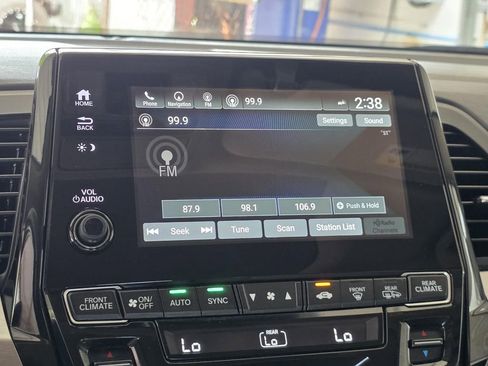 Used 2019 Honda Odyssey Touring image 25