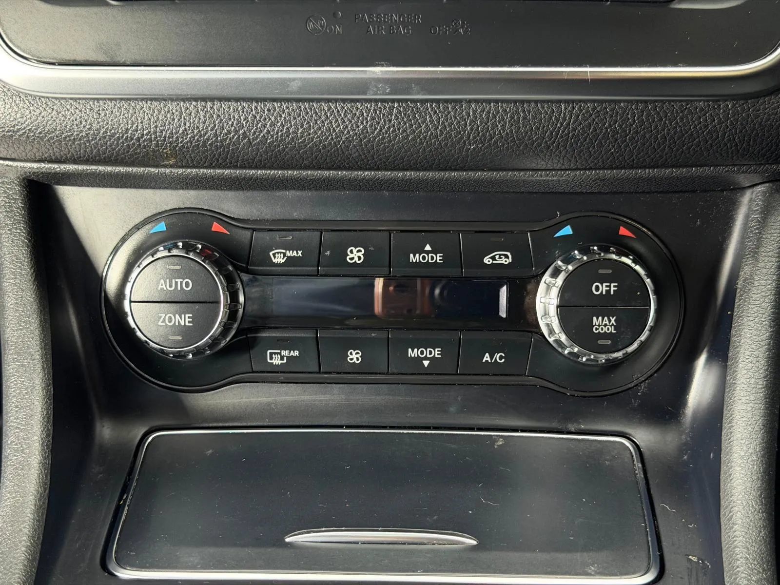 Used 2018 Mercedes-Benz GLA 250 w/ Multimedia Package image 35