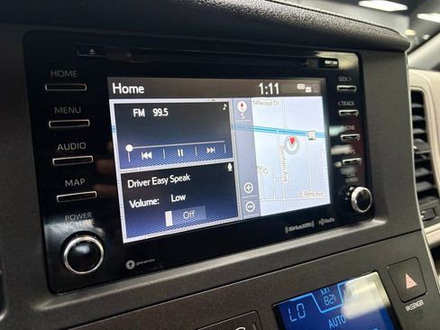 Used 2019 Toyota Sienna XLE w/ XLE Navigation Package FWD image 51