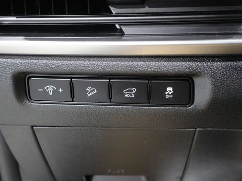 Used 2025 Kia Telluride S AWD/4WD image 32