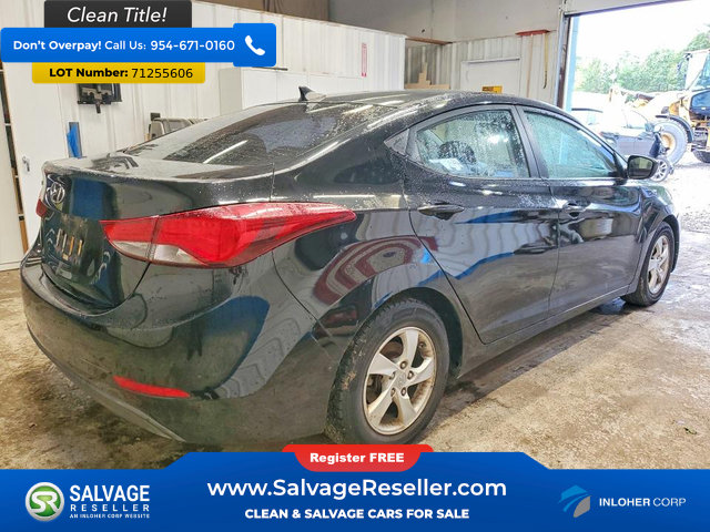Used 2014 Hyundai Elantra SE FWD image 4
