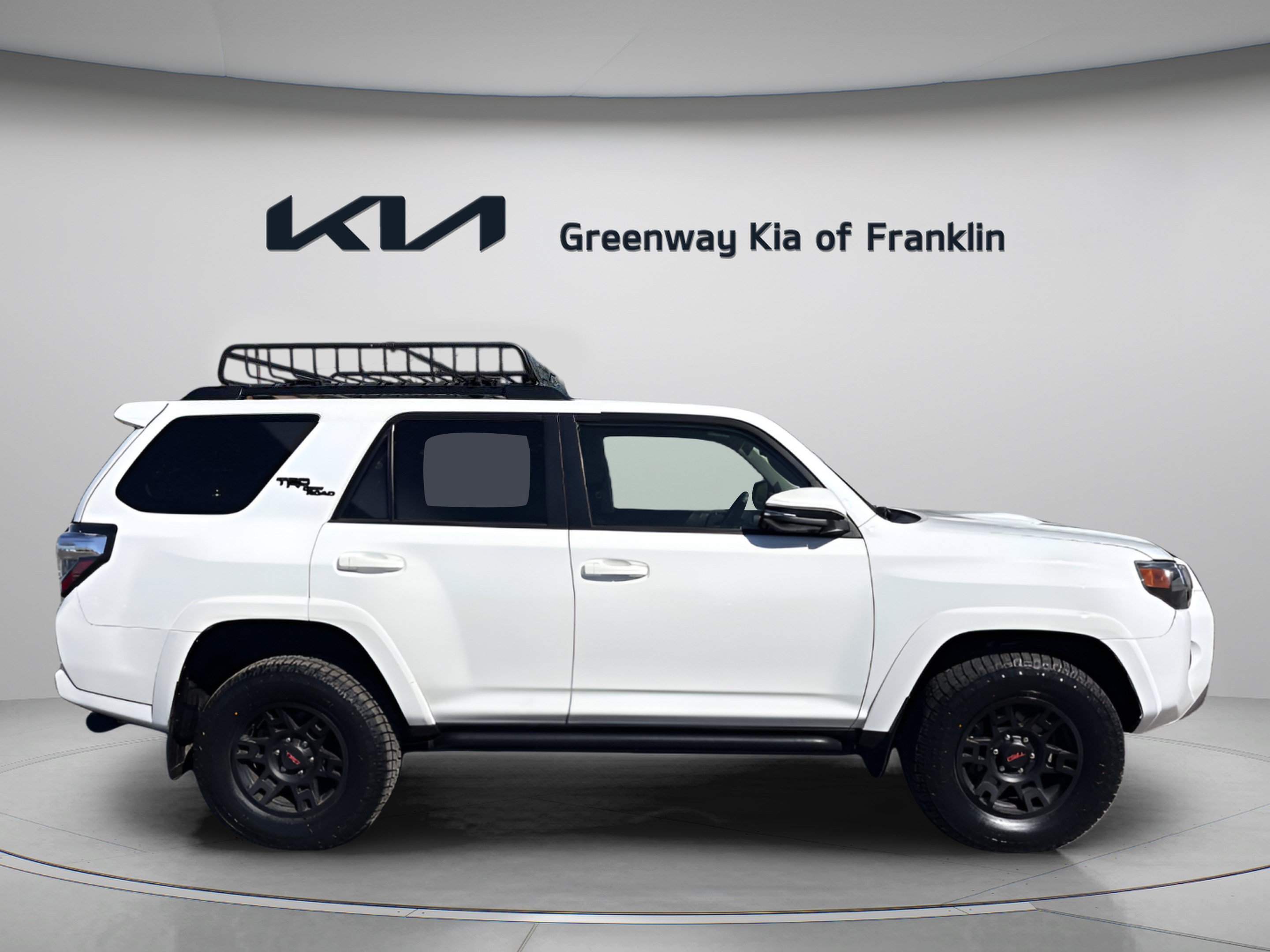 Used 2023 Toyota 4Runner TRD Off-Road Premium AWD/4WD image 8