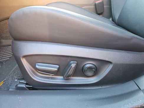 New 2026 Toyota Prius XLE image 25