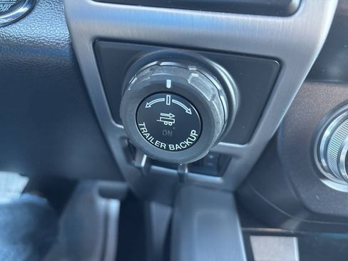 Used 2020 Ford F150 Platinum AWD/4WD image 39