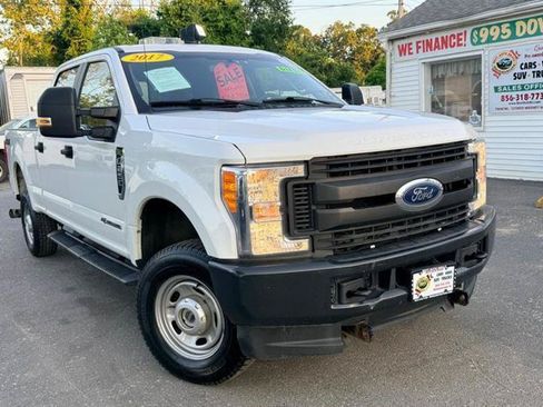 Used 2017 Ford F250 XL w/ Power Equipment Group AWD/4WD image 2
