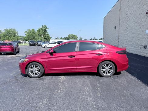 Used 2017 Hyundai Elantra Value Edition FWD image 2