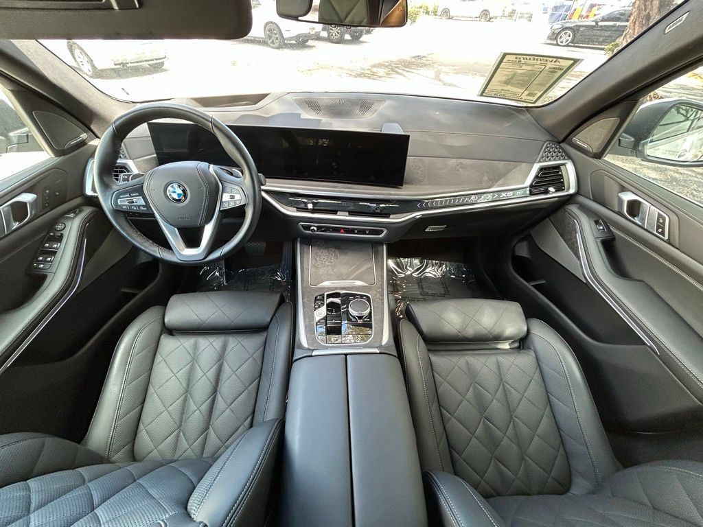 Used 2026 BMW X5 sDrive40i RWD image 10