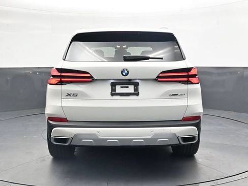 Used 2026 BMW X5 xDrive40i w/ Premium Package AWD/4WD image 5
