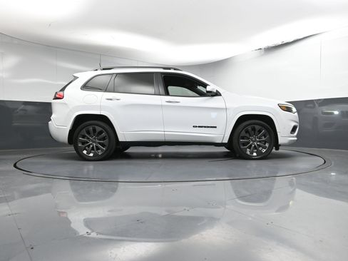 Used 2021 Jeep Cherokee High Altitude image 29