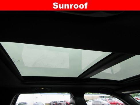 Used 2015 Jeep Grand Cherokee High Altitude AWD/4WD image 16